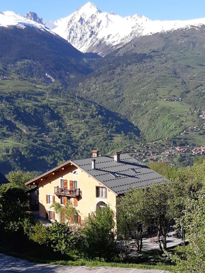 Gite-Auberge De Montvilliers Aime Exterior foto